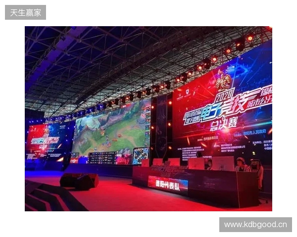 跟队：姆巴佩今日已参加球队合练，若无意外将随队赴曼市