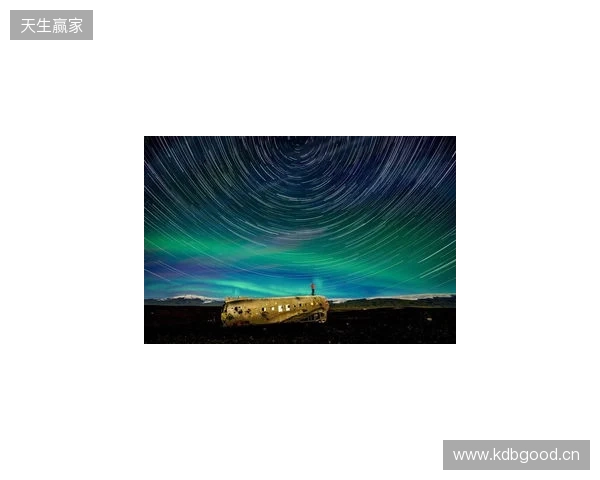 热刺上赛季财报:收入上涨7%达到5.653亿镑,净亏损9470万镑